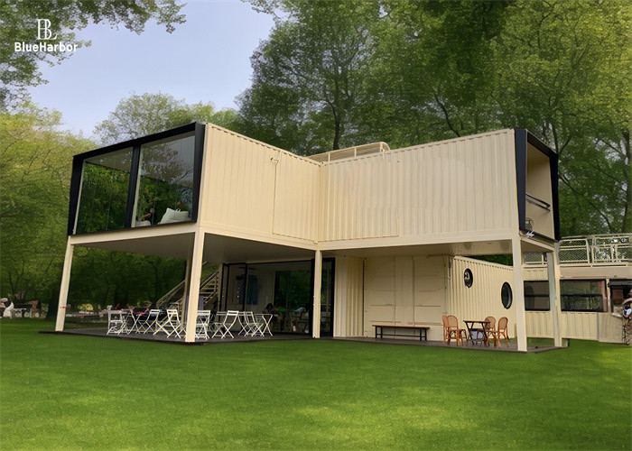 Des maisons modulaires avec fenêtres du sol au plafond pour les fêtes, les restaurants et les bars